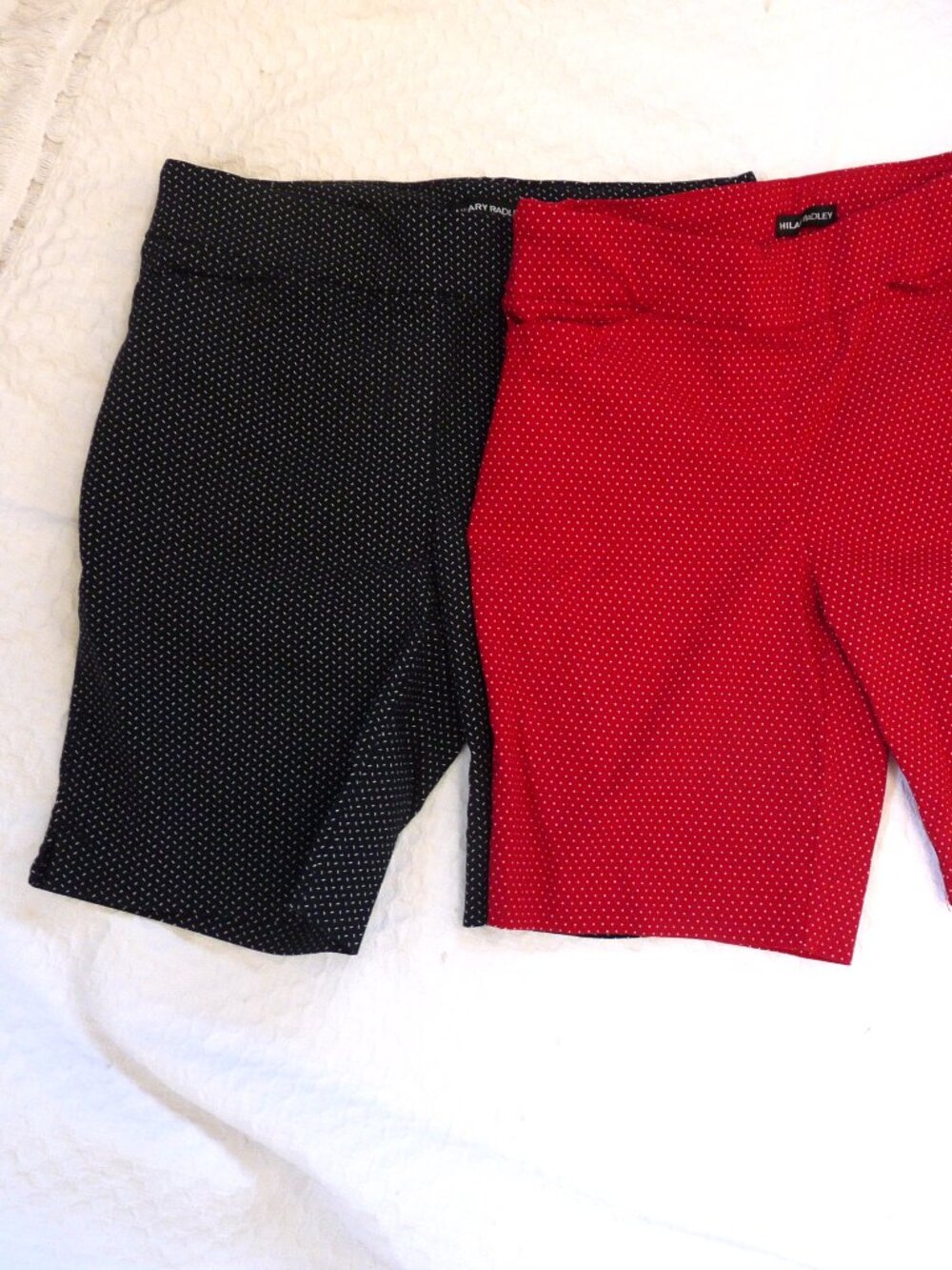 2 pairs Hilary Radley pull on stretch shorts M black red white - Picture 4 of 4